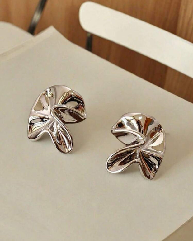 Brinco Curve Prateado