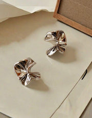 Brinco Curve Prateado