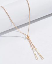 Colar Triângulo Dourado